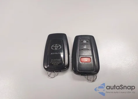 2021 Toyota Rav4 Trd Off-Road z USA, uszkodzony, nr VIN 2T3S1RFV3MW158153